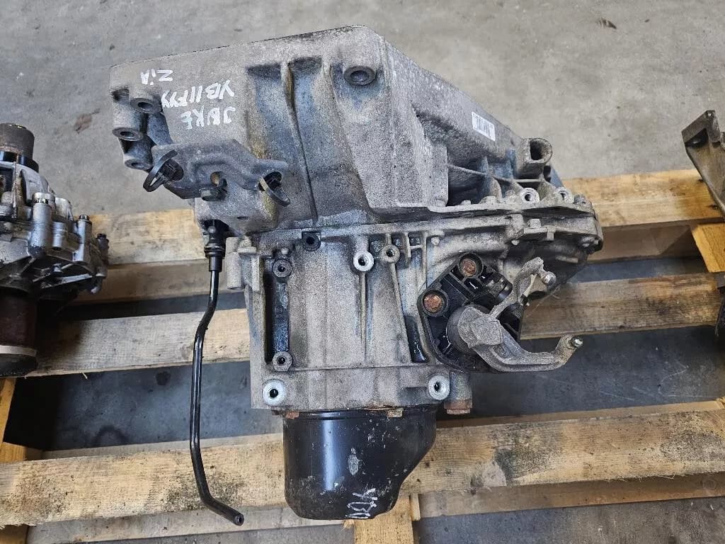 Nisan juke HR16DE gearbox 4