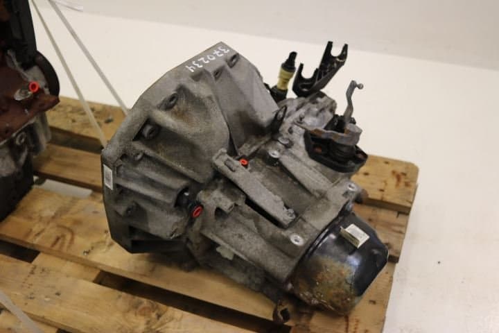 BMW 02 (E10) Manual Gearbox