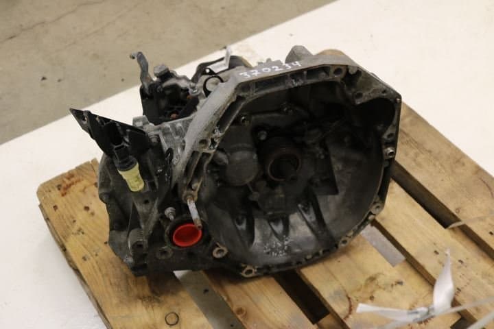 BMW 02 (E10) Manual Gearbox 3
