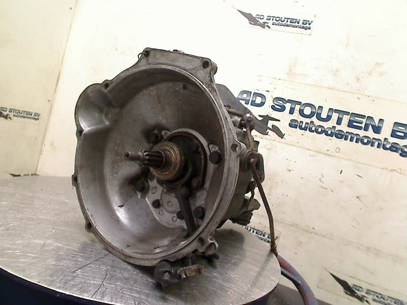 Mercedes-Benz 190 (W201) Automatic Gearbox 4