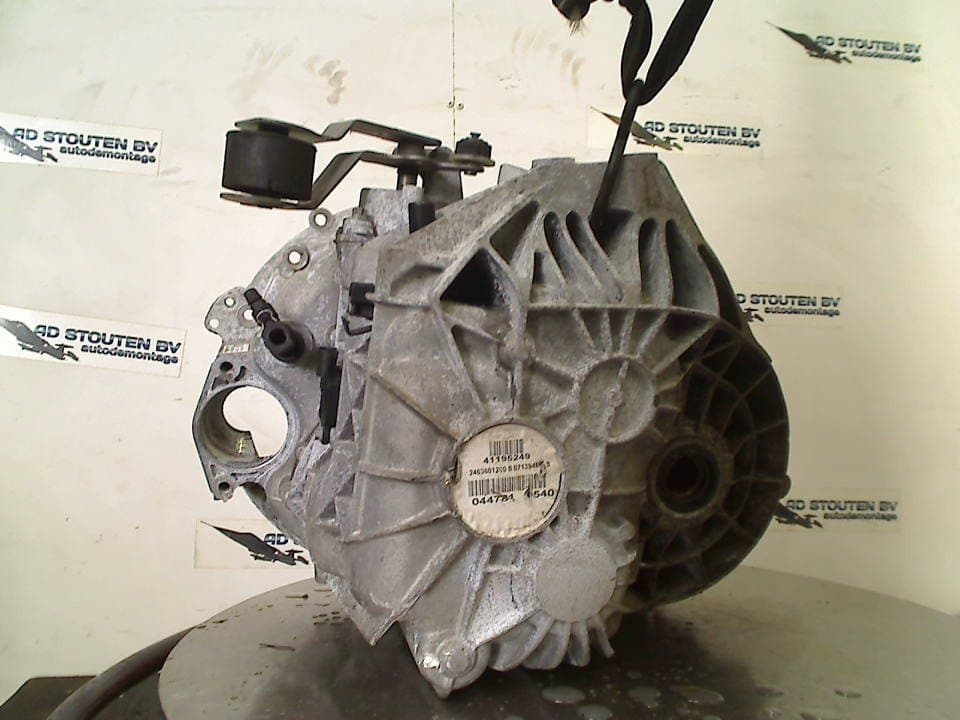 Mercedes-Benz A-Class (W176) Manual Gearbox 2