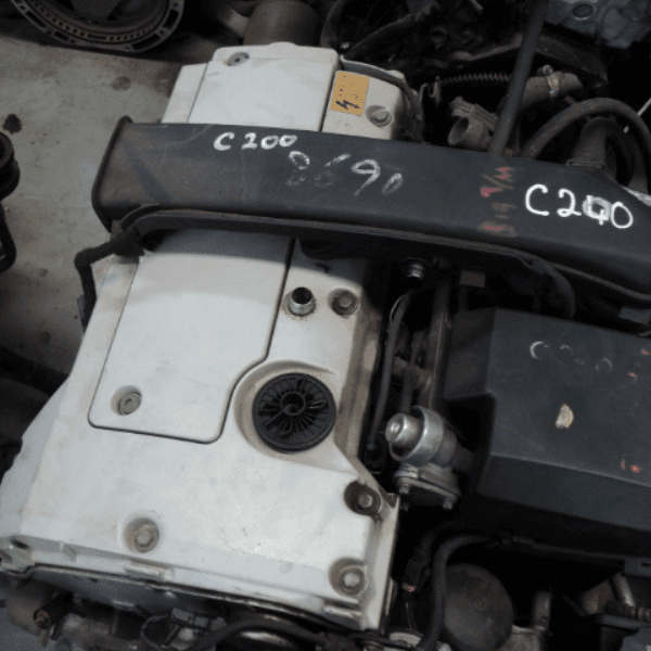 Mercedes engine c200