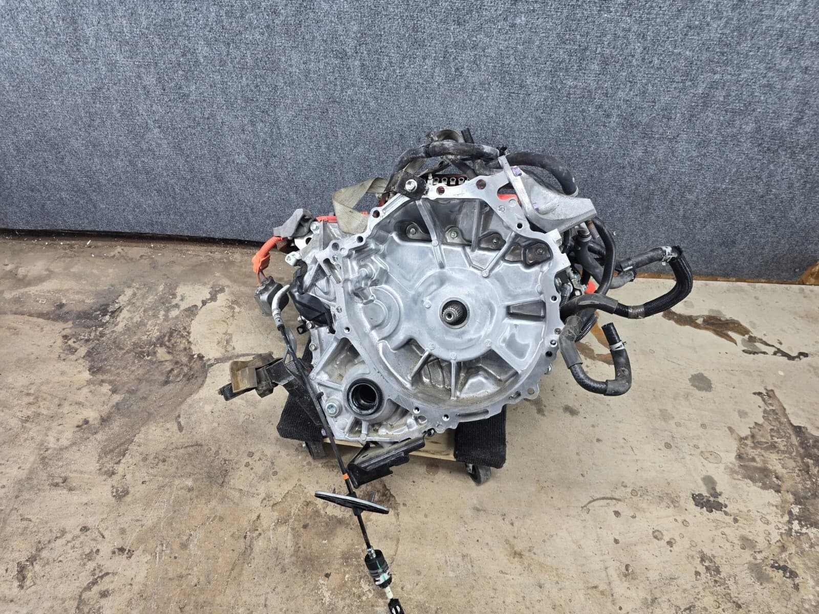 TOYOTA SIENNA 21-25 AUTOMATIC TRANSMISSION GEAR BOX HYBRID 2.5L AWD OEM 11