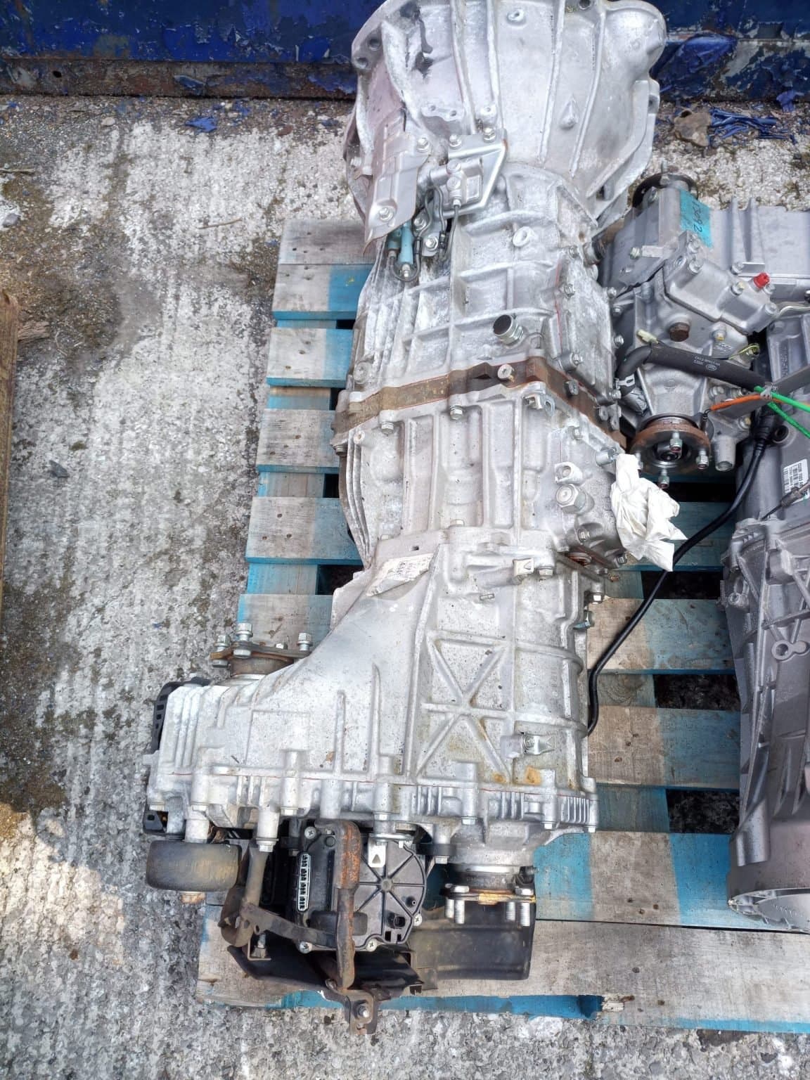 Toyota Land Cruiser 200 V8 Manual Gearbox and Transfer Case