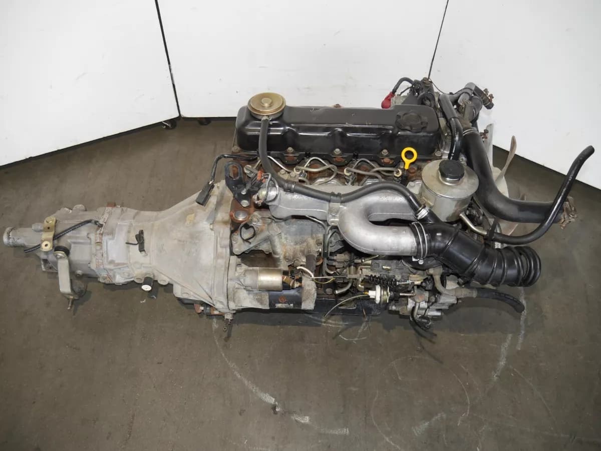 Nissan Pathfinder 2.7L 4cyl Diesel Engine TD27 Diesel Motor 10