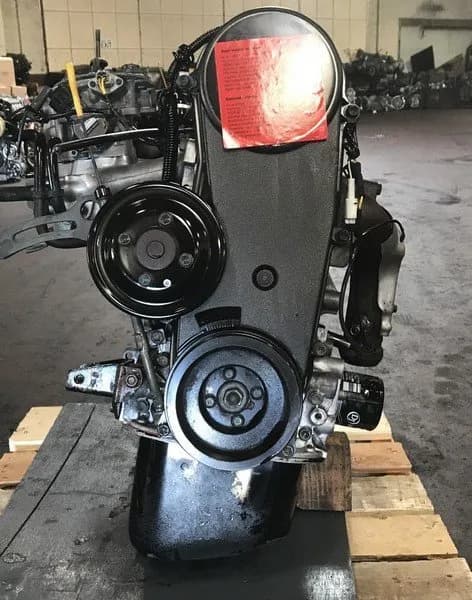 Suzuki Geo Metro G10A 1.0L Engine 5