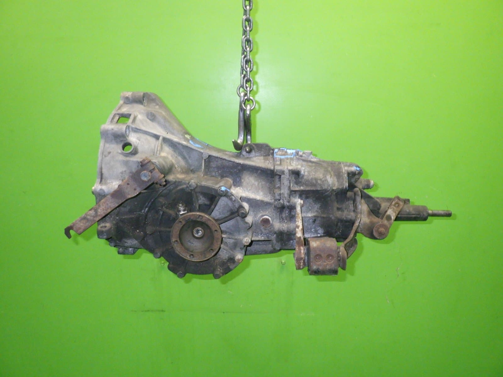 Audi 80 (80 / 82 / B1) Manual Gearbox – OEM & Reconditioned Transmission