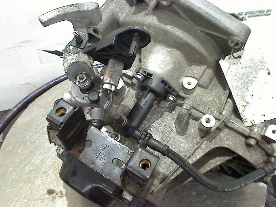 Audi A1 Sportback (8XA, 8XF) Manual Gearbox 3