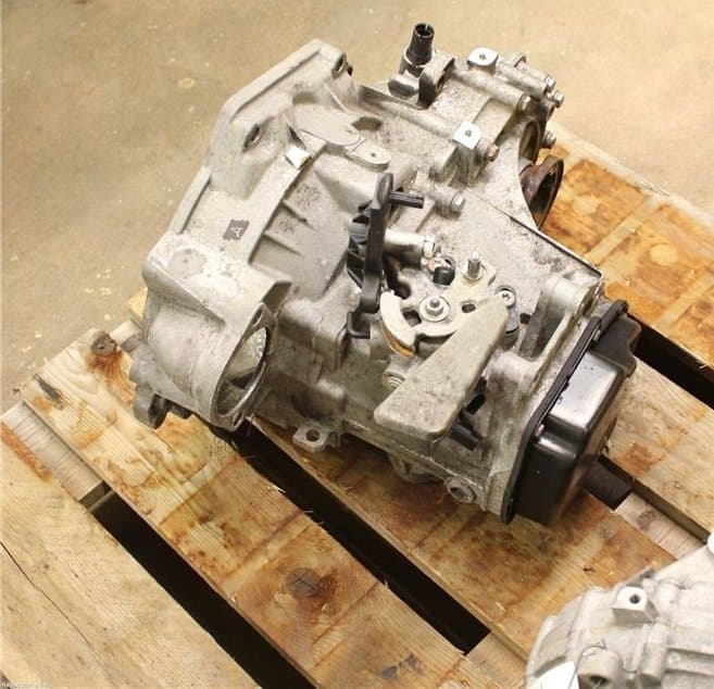 Audi A1 Sportback (8XA, 8XF) Manual Gearbox 2
