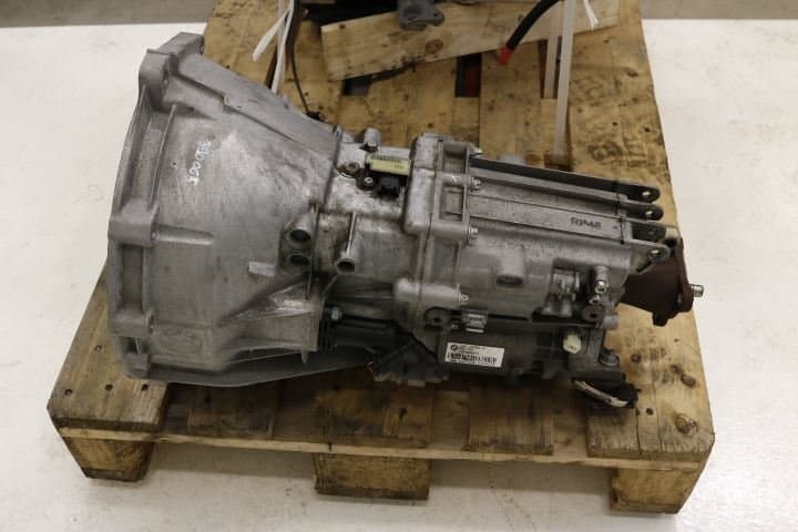Mercedes-Benz /8 (W115) – Manual Gearbox 3