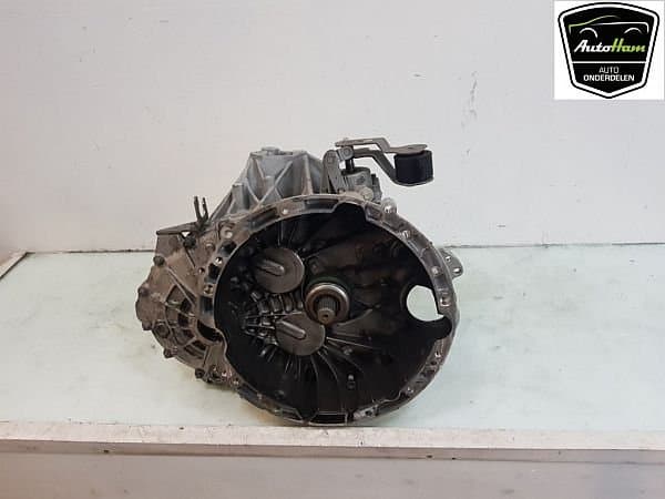 Mercedes-Benz A-Class (W176) Manual Gearbox 2