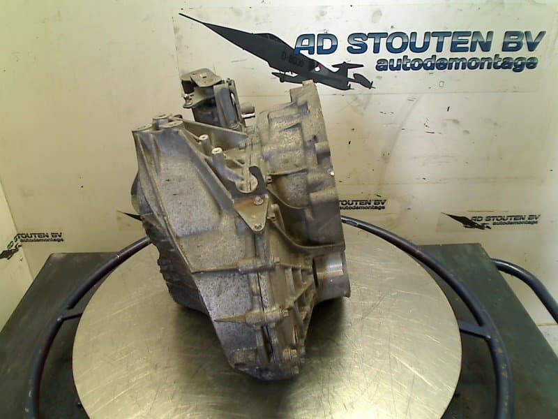 Mercedes-Benz A-Class (W176) Manual Gearbox 3