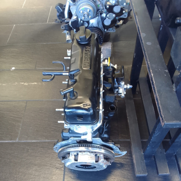 Nissan engine 1500 recon head block and sump