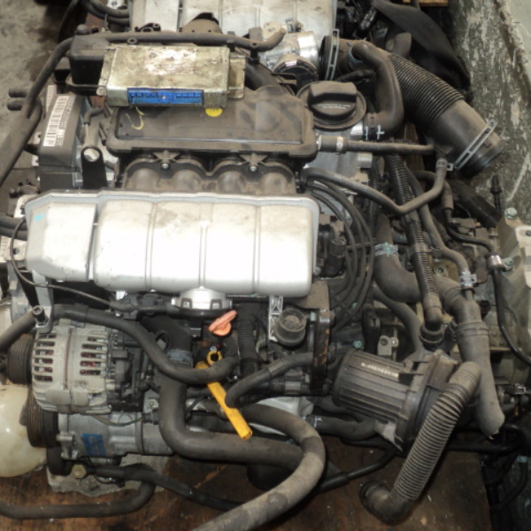 VW engine beetle (2.0) highline (azj)